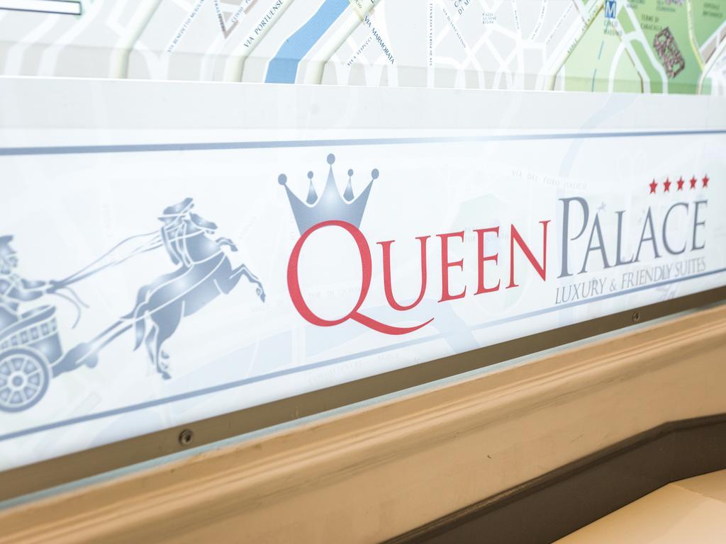 Queen Palace Suites Roma Esterno foto
